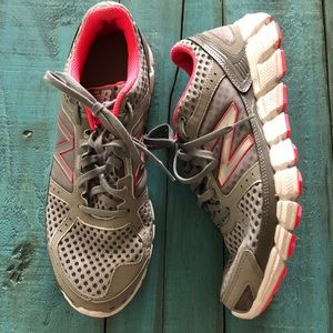 New balance running shoes